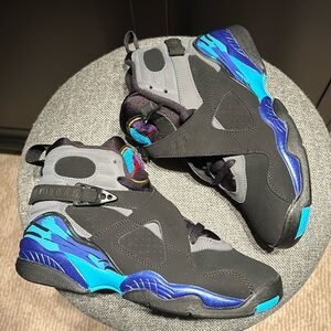 Air Jordan 8 Retro Aqua 2015 GS, Boys size 5.5Y, Womens size 7. Blk-Blue-Purple